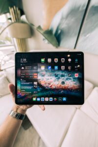 can you use microsoft office on ipad air