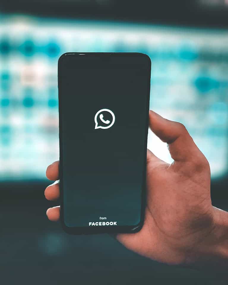 How To Fix 'This account is not allowed to use WhatsApp due to spam ...