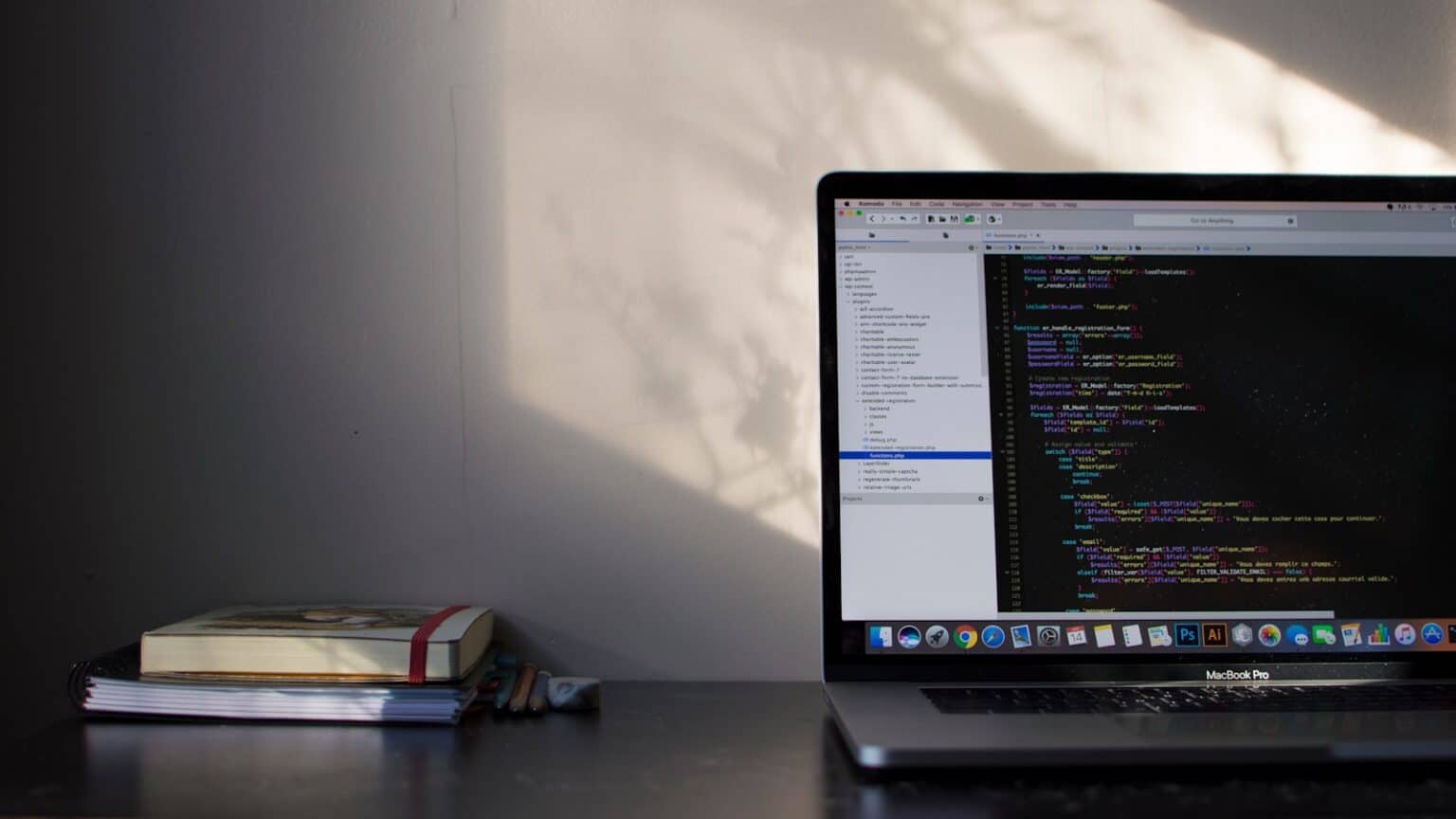 Best Coding Apps for Beginners and Professionals in 2025 - SimplyMac